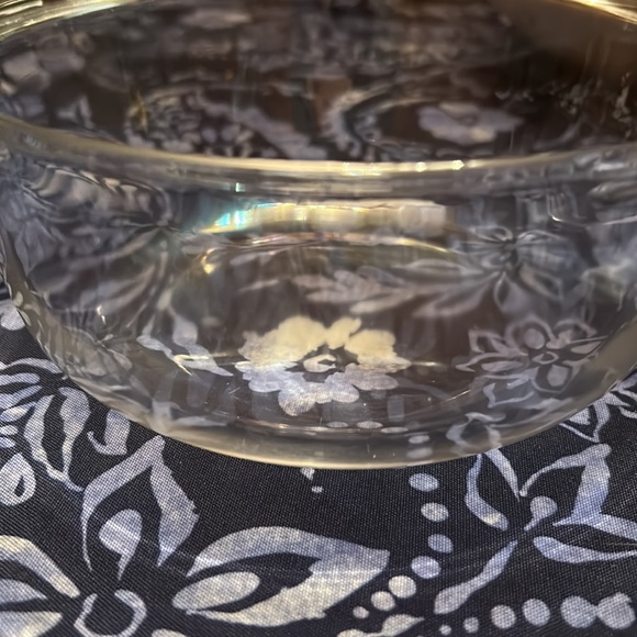 Vintage Duralex baking dish from France. In good shape. - Picture 3 of 4